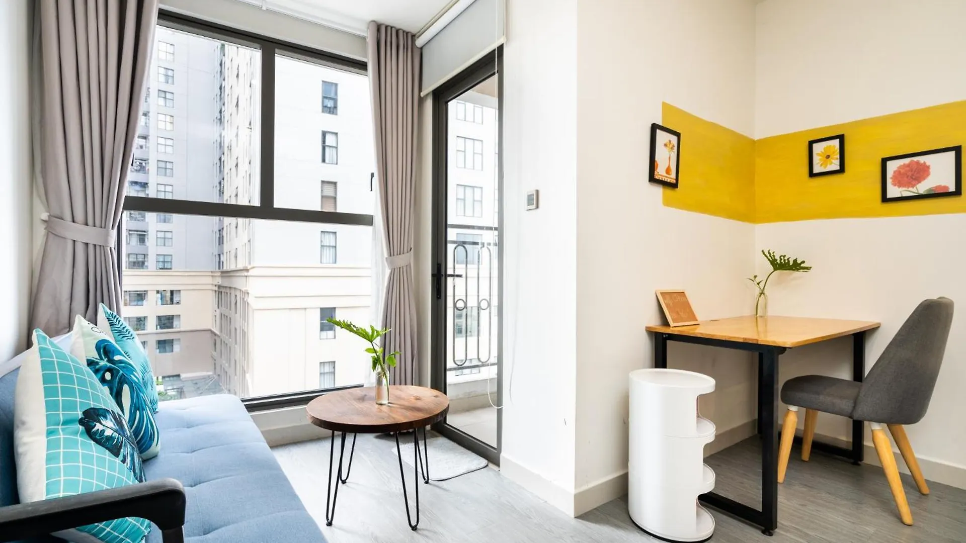 Ct Royal Apartment At Saigon Centre Ho Chi Minh City